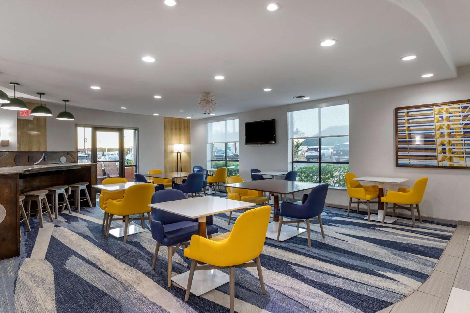 Comfort Suites Natchitoches Esterno foto