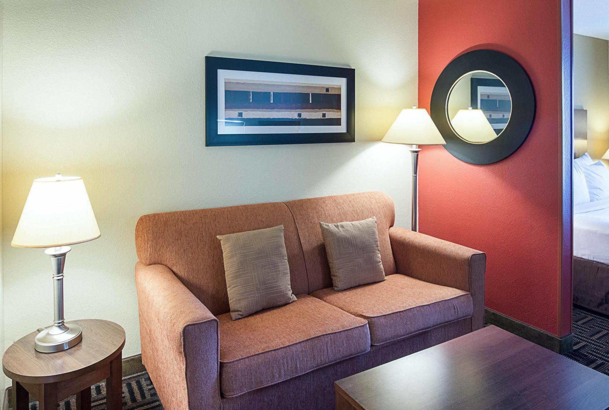 Comfort Suites Natchitoches Esterno foto