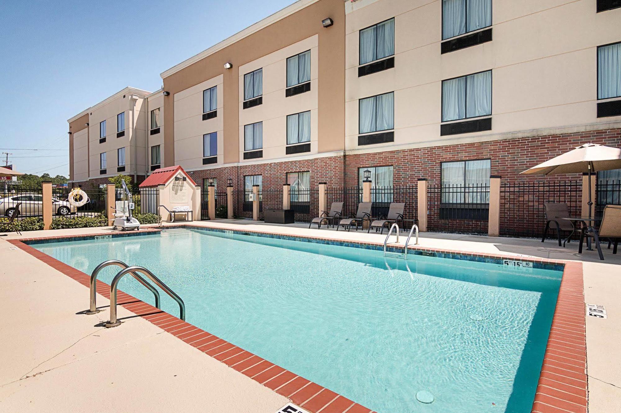 Comfort Suites Natchitoches Esterno foto